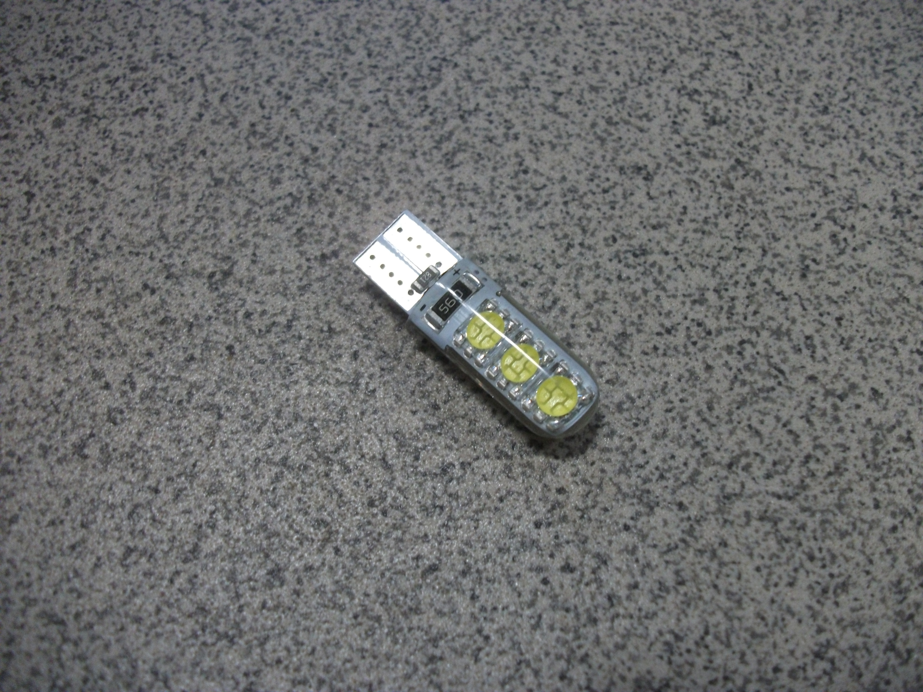 T10-БЦ Светодиод  6 SMD  обманка  силикон