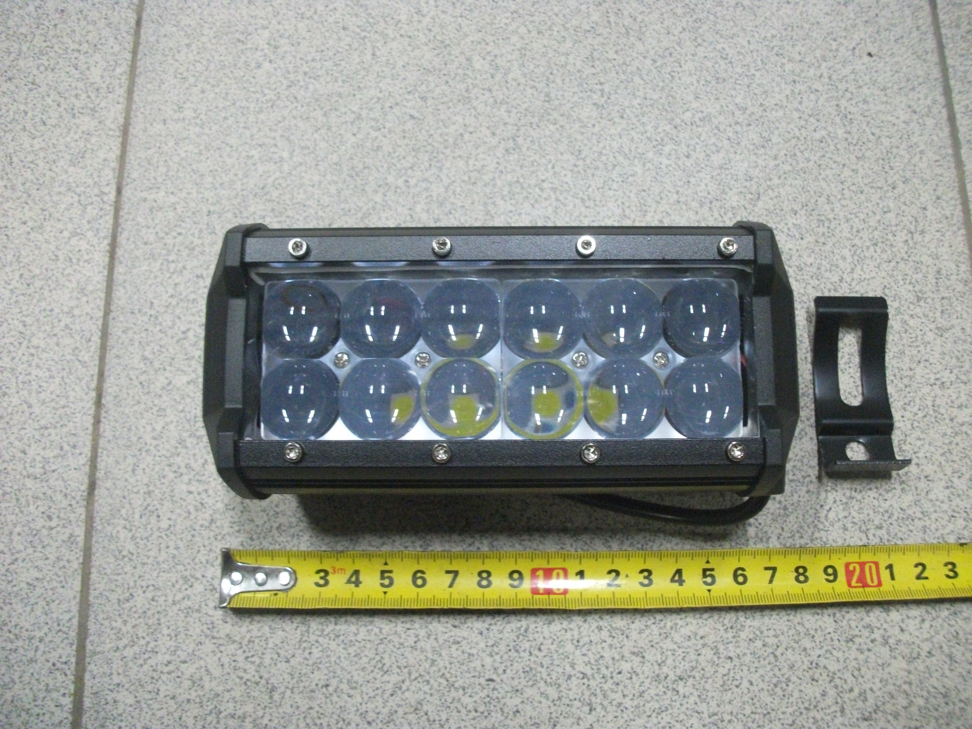 Фонарь задний  LED  универсальный  WD-014-12V