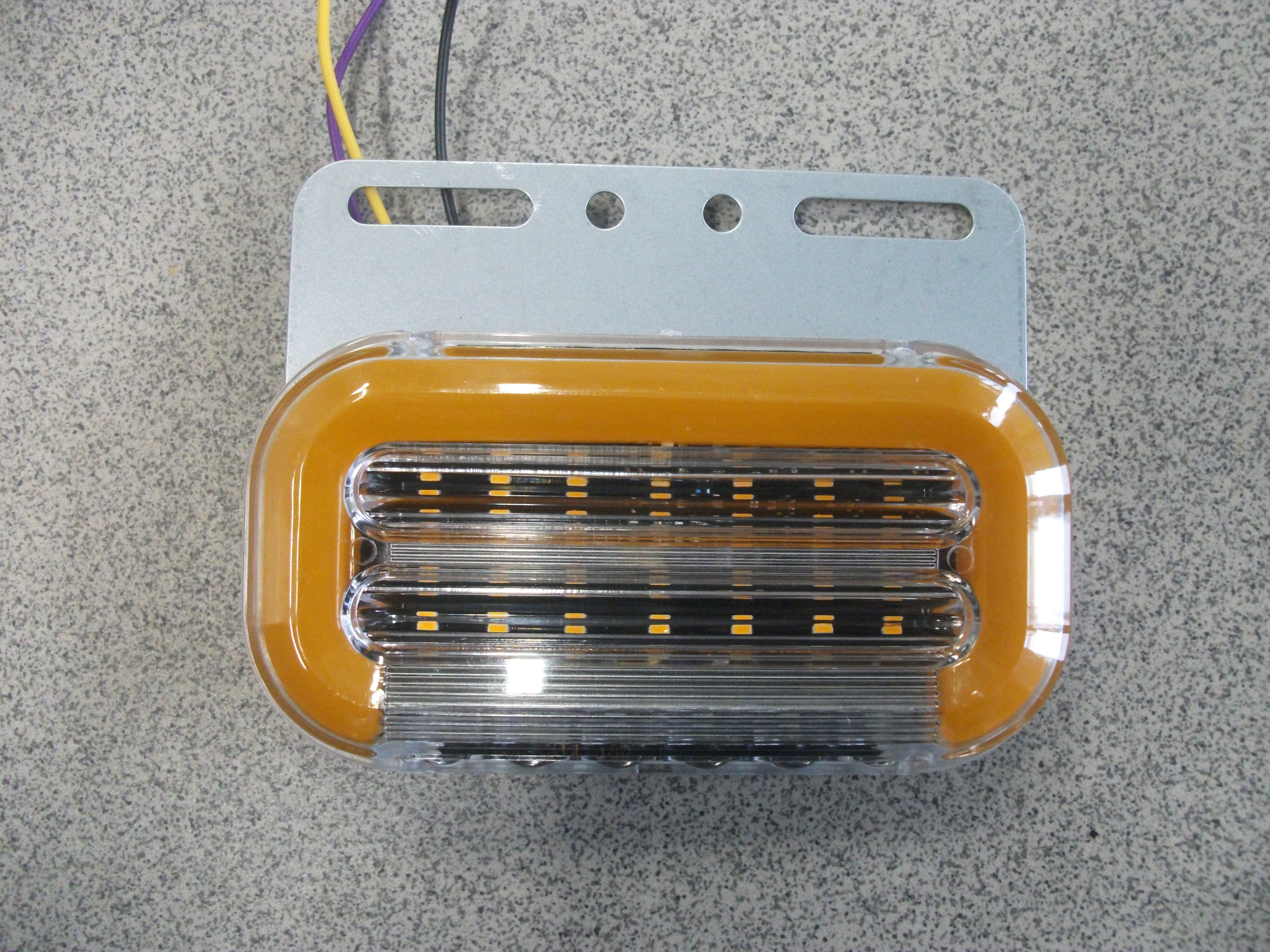 Фонарь   Габаритный   с  Подсветкой колеса  12v  LED  с бегущим поворотом   SQ-7007-12V