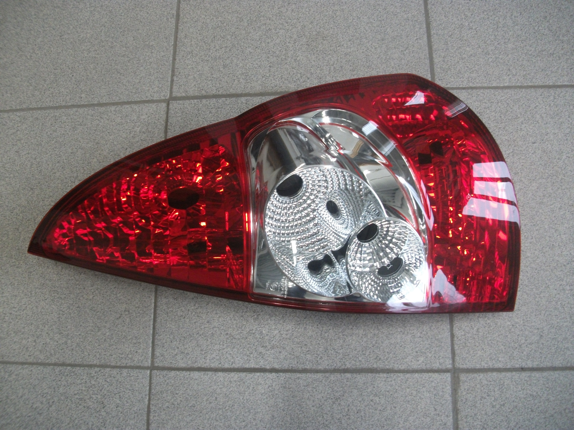 Фонарь задний  2171  правый   (КОРПУС)  