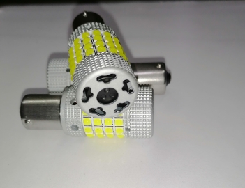 S 25 Светодиод  1-но контактный  60 SMD    кридиод  12-24V  с  вентилятором
