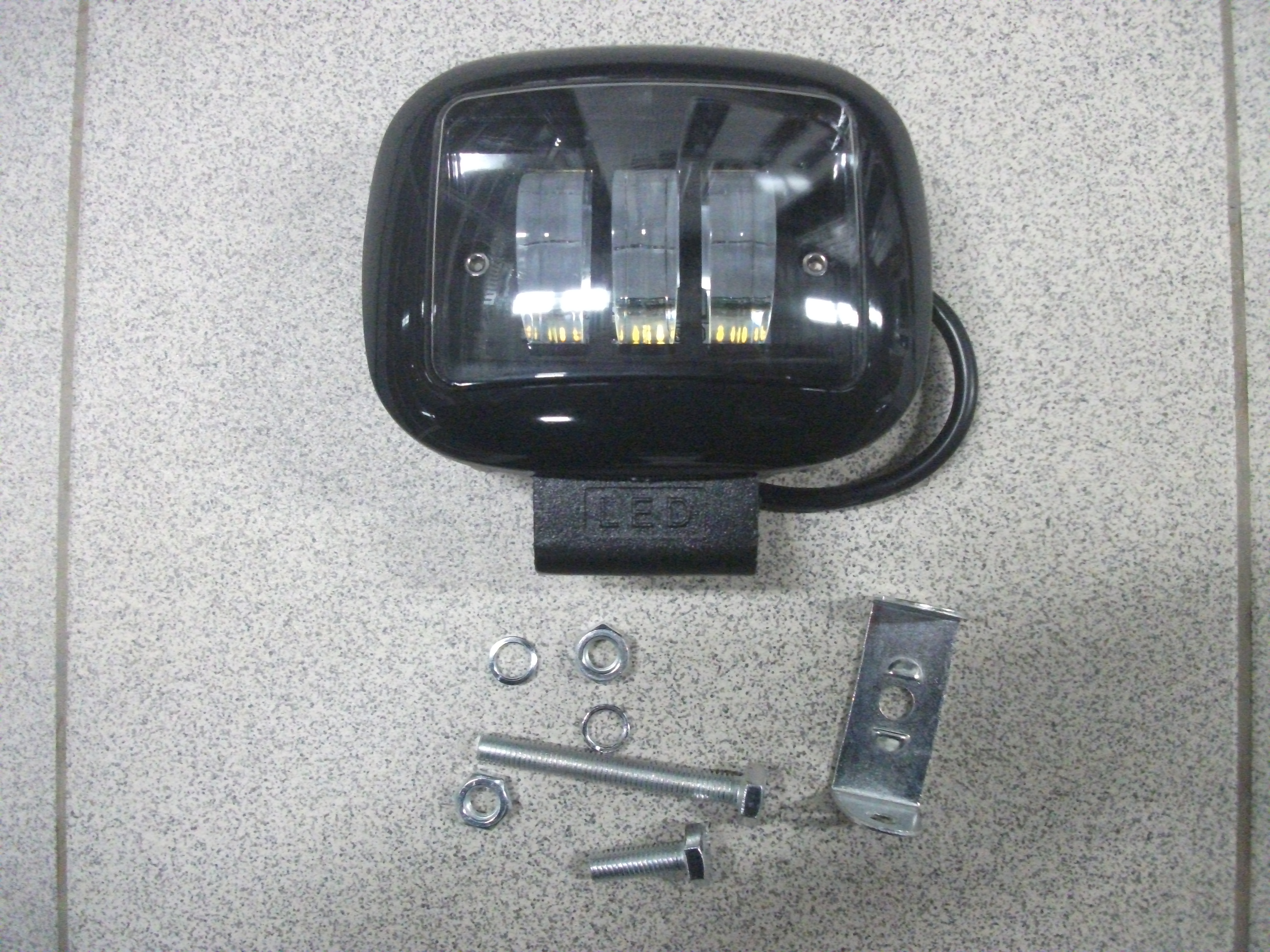 Фара   Противотуманная   30W-SQ-BLACK   LED  ан.ТАСС-015 Квадрат G0016