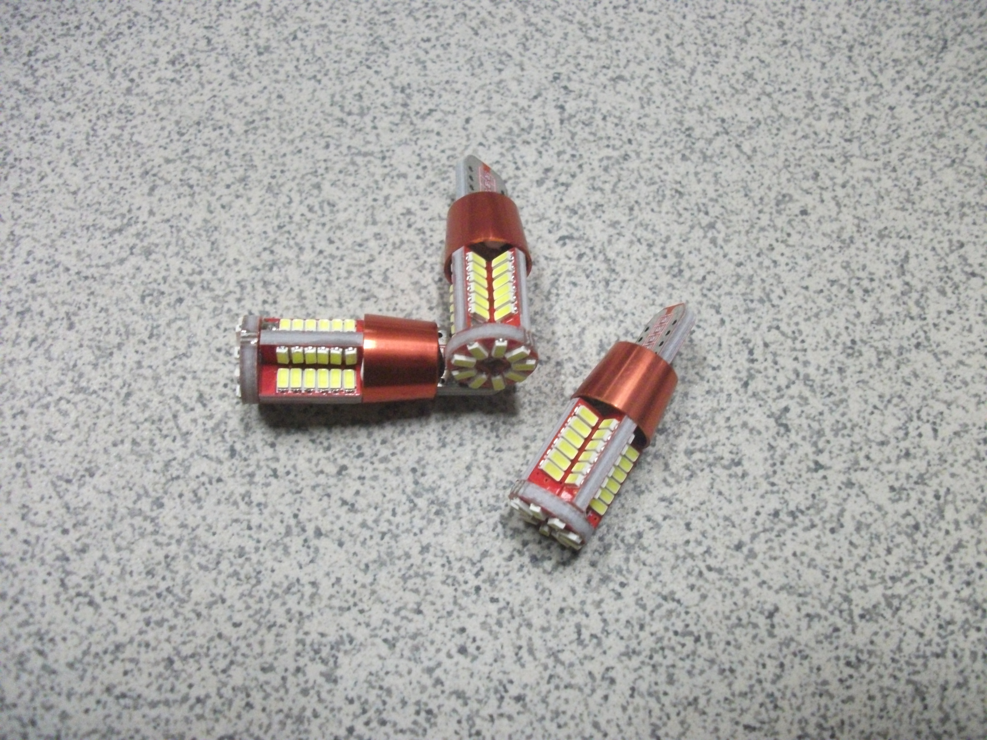 T10-БЦ Светодиод  47 SMD + 10 SMD  обманка  X0034