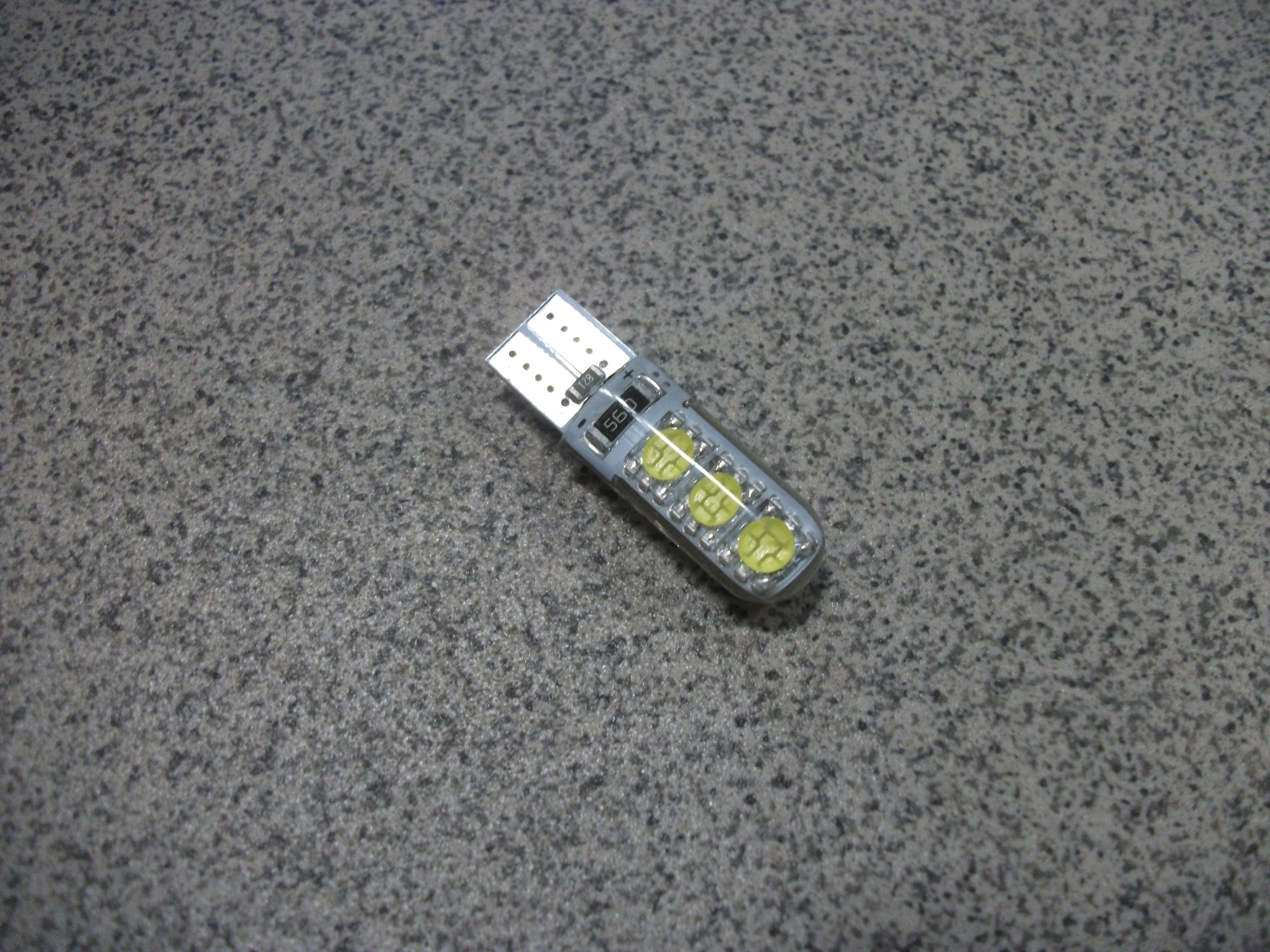 T10-БЦ Светодиод  6 SMD  обманка  силикон