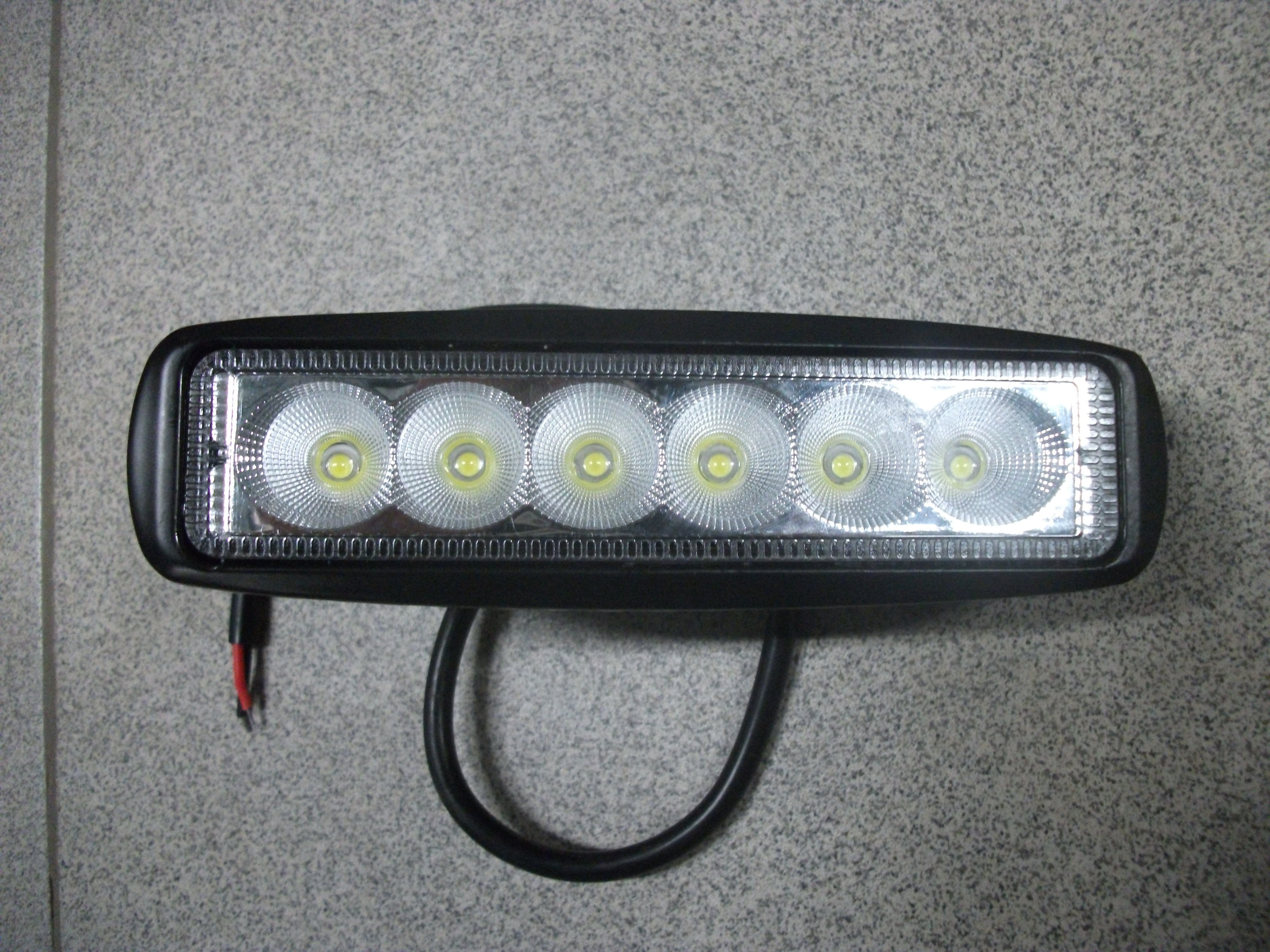 Фонарь задний  LED  универсальный  WD-127 (12-24V)