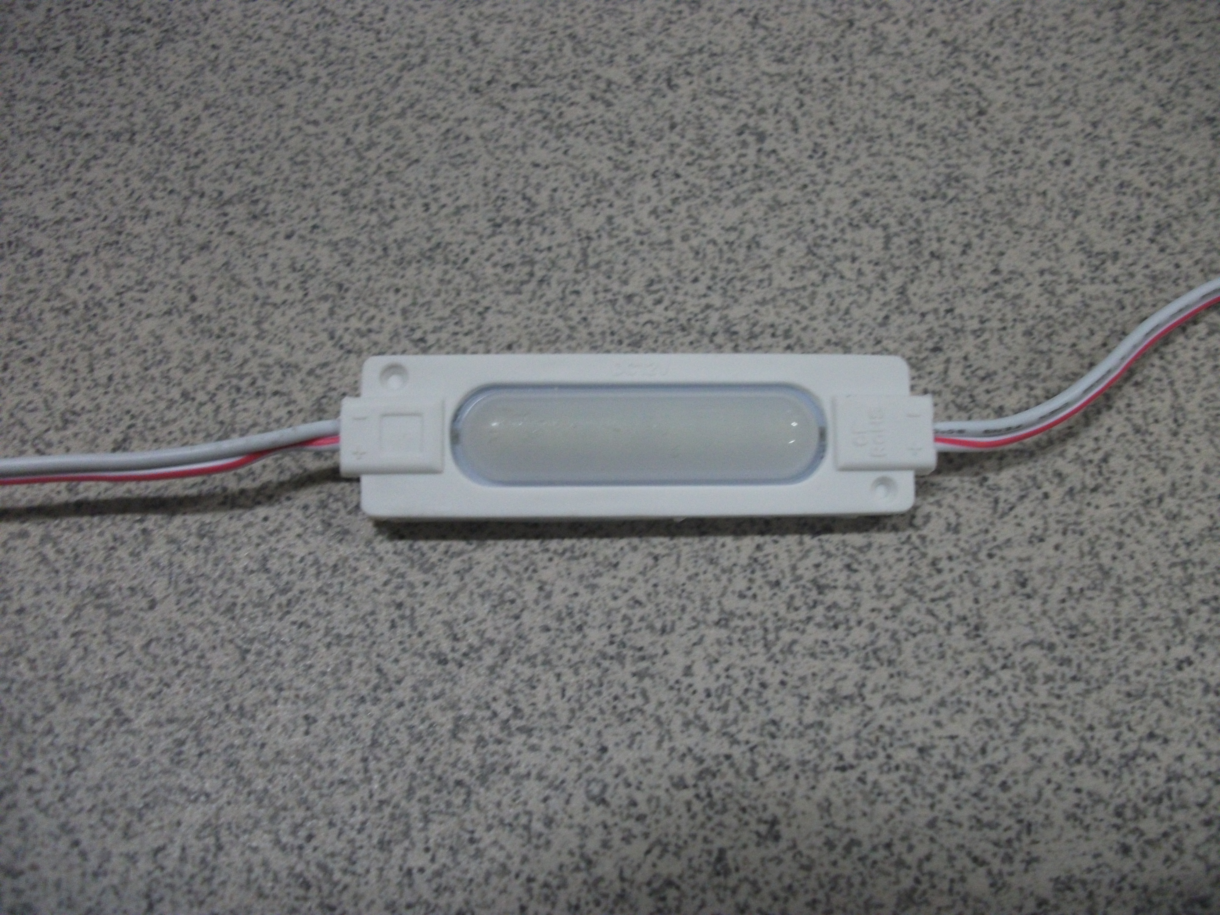 Фонарь   Габаритный  контурный   диодный   БЕЛЫЙ   (ПЛАФОН)  DC12V
