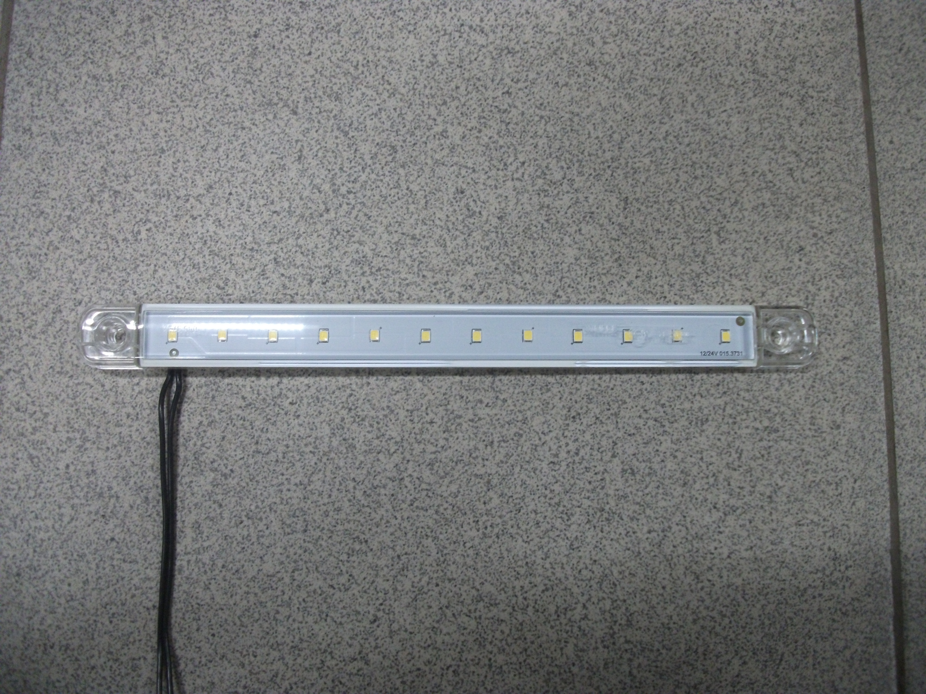 Фонарь   Габаритный  контурный   диодный   БЕЛЫЙ   L-240   (12 диода)(12-24V)  SLIM  015.3731